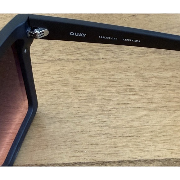 Quay Australia | Unisex "HINDSIGHT" Purple / Pink Lens Sunglasses Unisex NEW - Picture 10 of 11